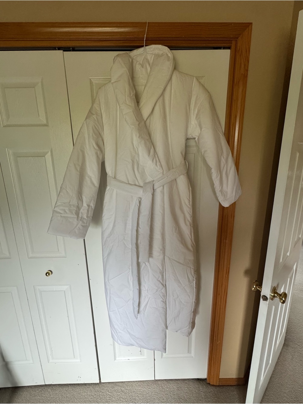 SKIMS White Belted Duvet robe
